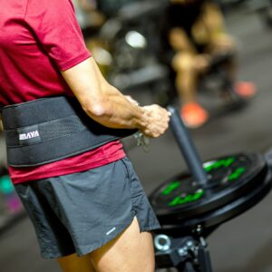BELT SQUAT STATION